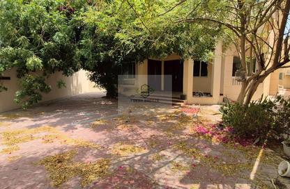 Villa - 5 Bedrooms - 5 Bathrooms for rent in Al Duhail - Al Duhail - Doha