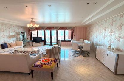 Apartment - 3 Bedrooms - 4 Bathrooms for rent in East Porto Drive - Porto Arabia - The Pearl Island - Doha Apartment - 3 Bedrooms - 4 Bathrooms for rent in East Porto Drive - Porto Arabia - The Pearl Island - Doha