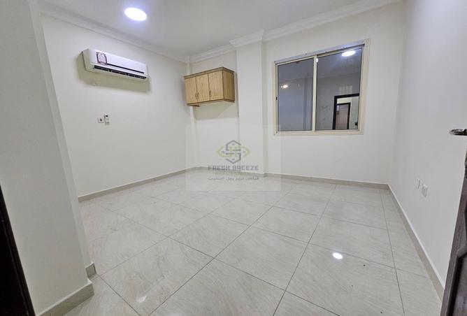 1023208 - Property Image 3