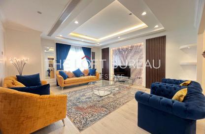 Apartment - 1 Bedroom - 2 Bathrooms for rent in East Porto Drive - Porto Arabia - The Pearl Island - Doha