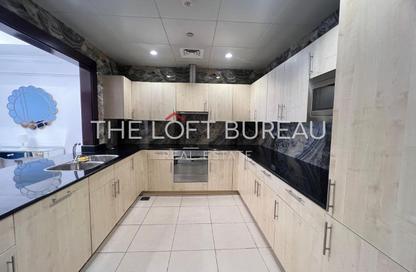 Apartment - 1 Bedroom - 2 Bathrooms for rent in East Porto Drive - Porto Arabia - The Pearl Island - Doha