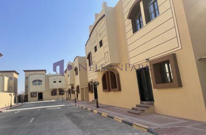 Compound - 5 Bedrooms - 5 Bathrooms for rent in Al Keesa Gate - Al Kheesa - Umm Salal Mohammed