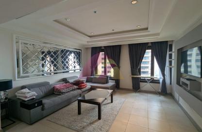 Apartment - 1 Bedroom - 2 Bathrooms for rent in East Porto Drive - Porto Arabia - The Pearl Island - Doha
