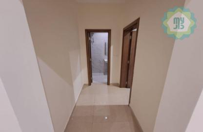 Apartment - 1 Bedroom - 2 Bathrooms for rent in Al Mana Hills Compound - Aspire Zone - Al Waab - Doha