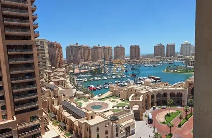 Apartment - 2 Bedrooms - 3 Bathrooms for rent in Tower 6 - Porto Arabia - The Pearl Island - Doha