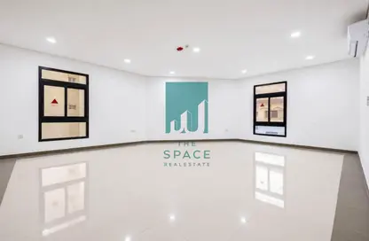 Apartment - 2 Bedrooms - 2 Bathrooms for rent in Fereej Bin Mahmoud - Doha