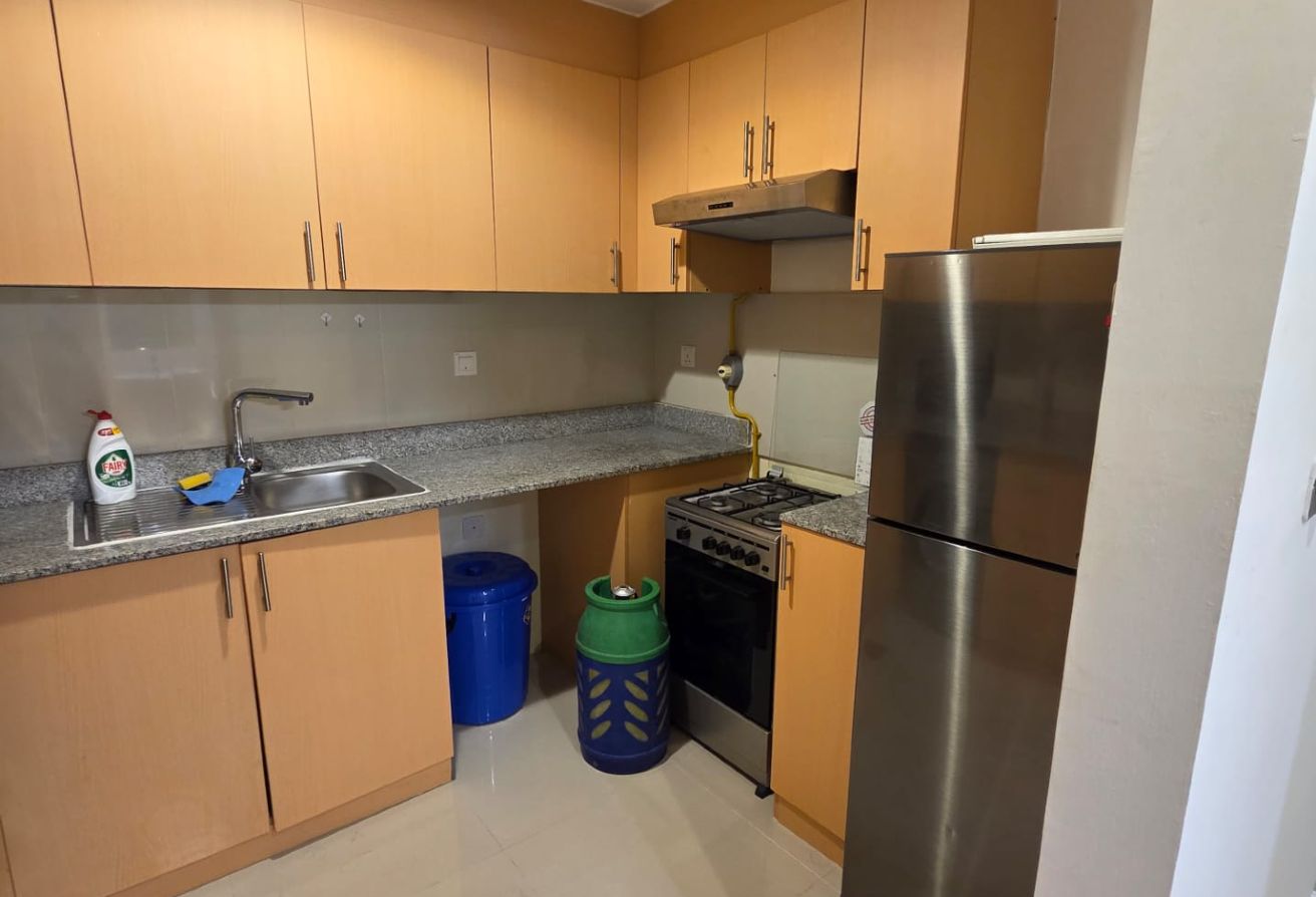 COZY 1 BHK FULLY FURNISHED BEST PRICE IN FOX HILLS thumbnail 14