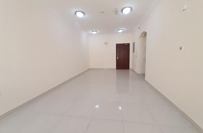 Apartment - 2 - 3 for rent in Al Mansoura - Al Mansoura - Doha