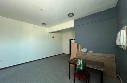 Penthouse - Studio - 1 Bathroom for rent in Al Mansoura - Al Mansoura - Doha