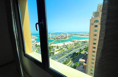 Apartment - 1 Bedroom - 2 Bathrooms for rent in East Porto Drive - Porto Arabia - The Pearl Island - Doha