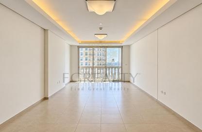Apartment - 1 - 2 for rent in Viva West - Viva Bahriyah - The Pearl Island - Doha Apartment - 1 - 2 for rent in Viva West - Viva Bahriyah - The Pearl Island - Doha