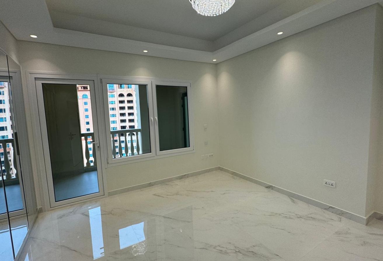 Fully Renovated 2BHK | Porto Arabia | For Sale thumbnail 11