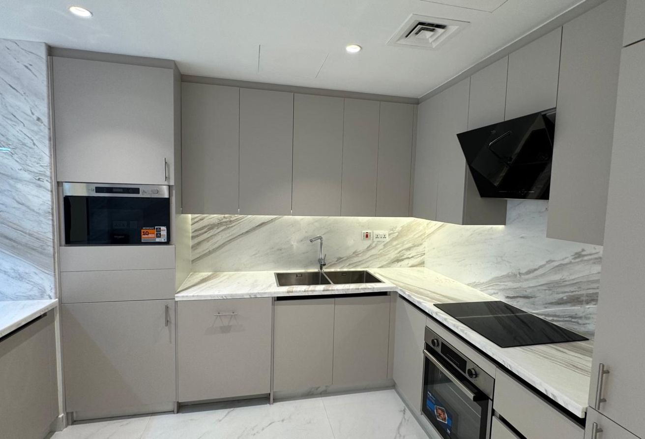 Fully Renovated 2BHK | Porto Arabia | For Sale thumbnail 3