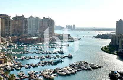 Apartment - 1 Bedroom - 2 Bathrooms for sale in West Porto Drive - Porto Arabia - The Pearl Island - Doha