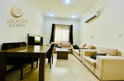 Apartment - 1 Bedroom - 1 Bathroom for rent in Umm Ghwailina Comm - Umm Ghuwalina - Umm Ghuwailina - Doha