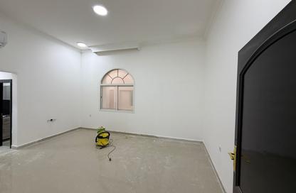 Apartment - Studio - 1 Bathroom for rent in Rawdat Al Hamama - Al Daayen Apartment - Studio - 1 Bathroom for rent in Rawdat Al Hamama - Al Daayen