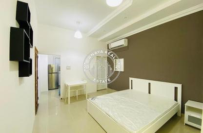 Apartment - Studio - 1 Bathroom for rent in Bu Hamour Street - Abu Hamour - Doha
