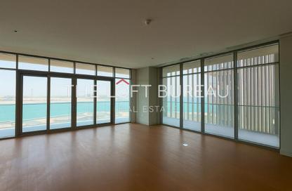 Apartment - 3 Bedrooms - 5 Bathrooms for sale in Seef Lusail Tower 1 - Seef Lusail - Lusail City - Lusail