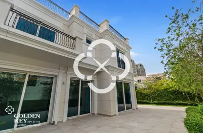 Villa - 6 Bedrooms - 7 Bathrooms for rent in Floresta Gardens - Floresta Gardens - The Pearl Island - Doha