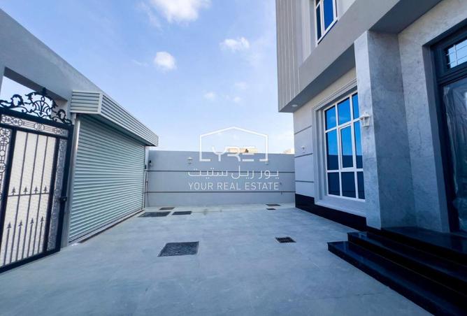 53190694 - Property Image 2