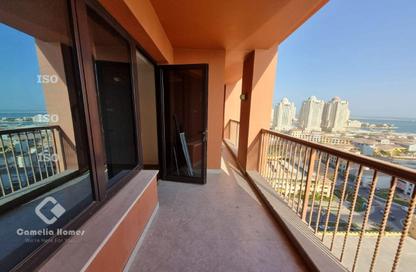 Apartment - 2 Bedrooms - 3 Bathrooms for rent in Porto Arabia - The Pearl Island - Doha