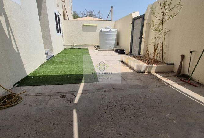 60112773 - Property Image 2