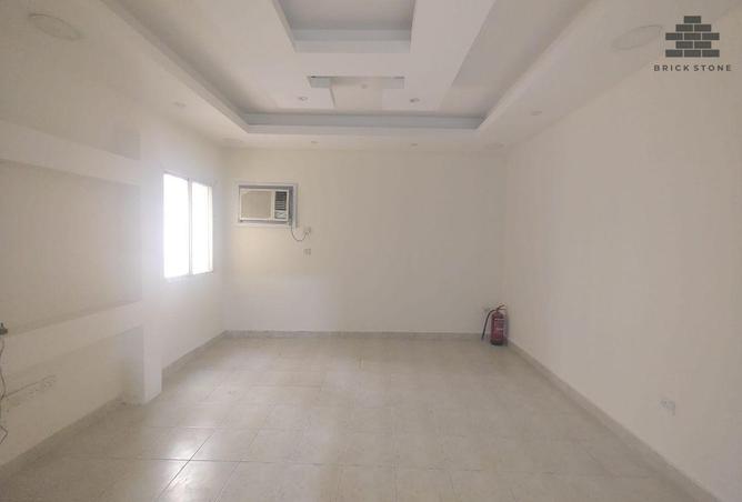 1030074 - Property Image 2