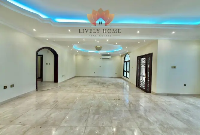 62350662 - Property Image 2