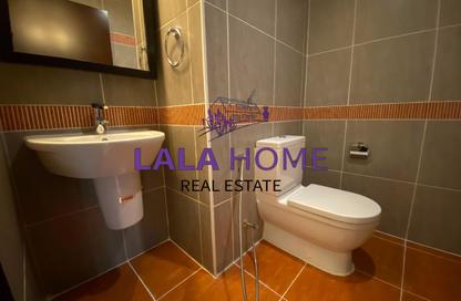 Apartment - 1 Bedroom - 2 Bathrooms for rent in Medina Centrale - Medina Centrale - The Pearl Island - Doha