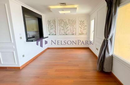 Apartment - 2 Bedrooms - 3 Bathrooms for rent in West Porto Drive - Porto Arabia - The Pearl Island - Doha