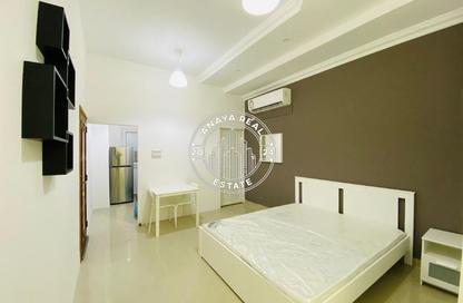Villa - Studio - 1 Bathroom for rent in Bu Hamour Street - Abu Hamour - Doha