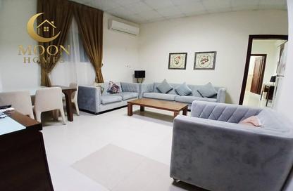 Apartment - 1 Bedroom - 2 Bathrooms for rent in Umm Ghuwailina 4 - Umm Ghuwailina - Doha