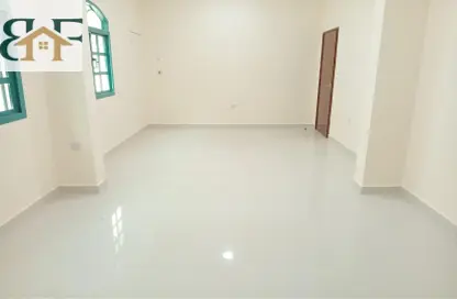 Apartment - 3 Bedrooms - 3 Bathrooms for rent in Al Mansoura - Al Mansoura - Doha Apartment - 3 Bedrooms - 3 Bathrooms for rent in Al Mansoura - Al Mansoura - Doha