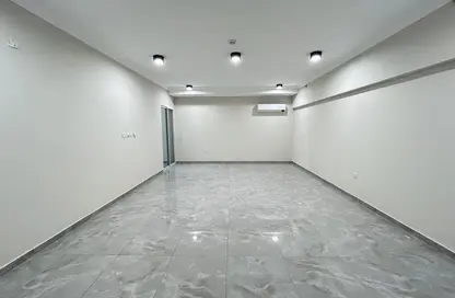 Apartment - 2 Bedrooms - 3 Bathrooms for rent in Musheireb Apartments - Musheireb - Doha