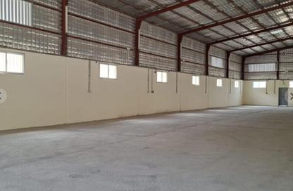 Warehouse - Studio - 1 Bathroom for rent in Industrial Area 4 - Industrial Area - Industrial Area - Doha