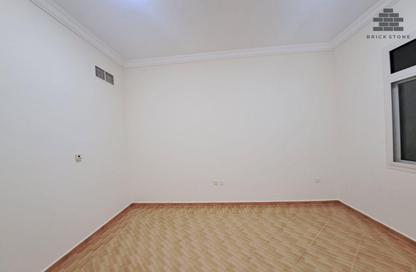 Apartment - 3 Bedrooms - 3 Bathrooms for rent in Al Sadd Road - Al Sadd - Doha
