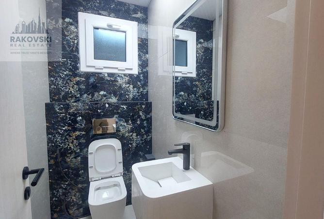60782107 - Property Image 2