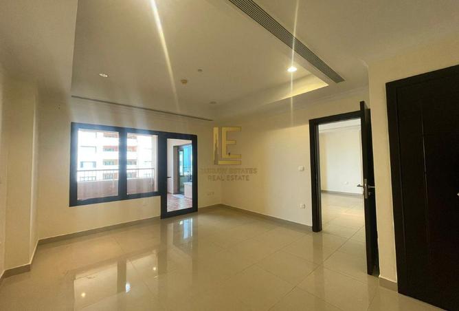 52729069 - Property Image 3