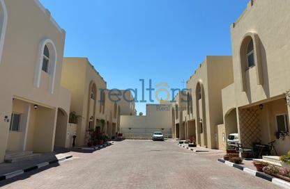 مجمع سكني - 4 غرف نوم - 4 حمامات للايجار في الثمامة - الثمامة - الدوحة
