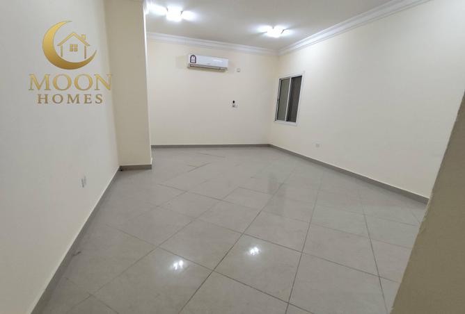 1019863 - Property Image 2