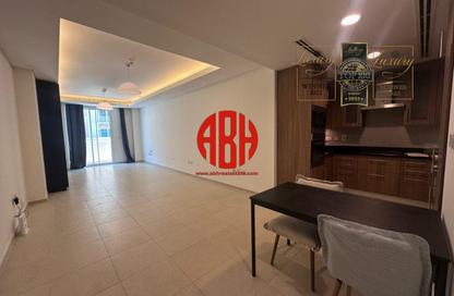 Apartment - Studio - 1 Bathroom for rent in Viva West - Viva Bahriyah - The Pearl Island - Doha Apartment - Studio - 1 Bathroom for rent in Viva West - Viva Bahriyah - The Pearl Island - Doha