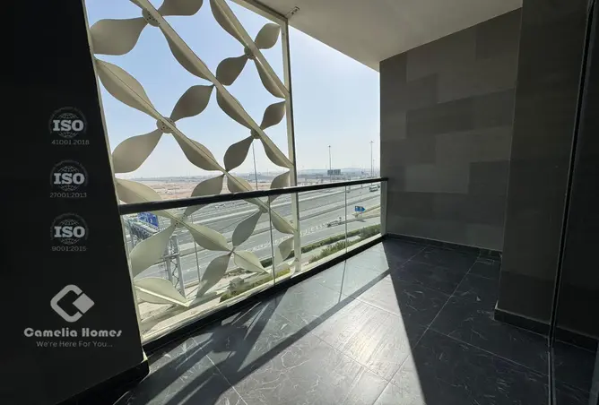 54101758 - Property Image 2