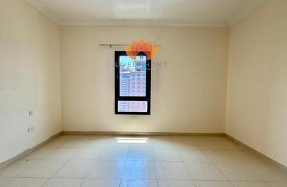 Apartment - 1 Bedroom - 2 Bathrooms for rent in East Porto Drive - Porto Arabia - The Pearl Island - Doha