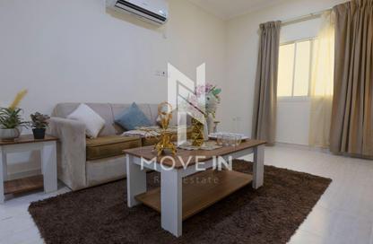 Apartment - 1 - 1 for rent in Umm Ghwailina Comm - Umm Ghuwalina - Umm Ghuwailina - Doha