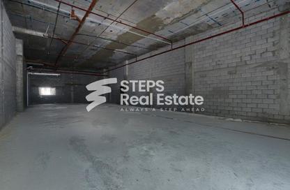 Show Room - Studio - 1 for rent in Marina Tower 23 - Marina District - Lusail