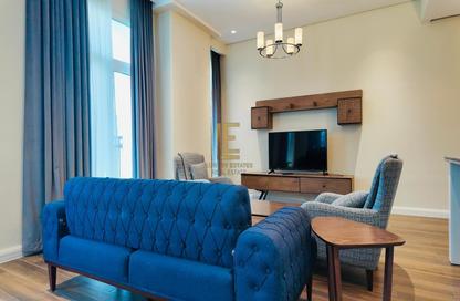 Apartment - 3 Bedrooms - 5 Bathrooms for sale in Floresta Gardens - Floresta Gardens - The Pearl Island - Doha