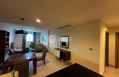 Apartment - 1 - 2 for rent in Viva West - Viva Bahriyah - The Pearl Island - Doha
