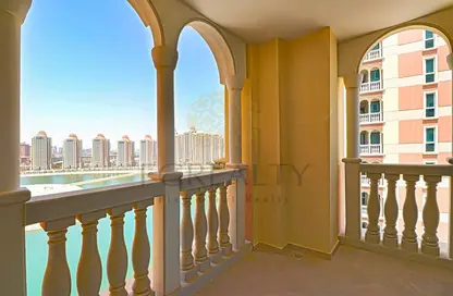 Apartment - 2 Bedrooms - 3 Bathrooms for sale in Viva West - Viva Bahriyah - The Pearl Island - Doha