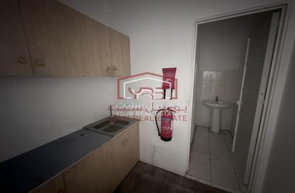 Warehouse - Studio - 7+ Bathrooms for rent in East Industrial Street - Birkat Al Awamer - Al Wakra
