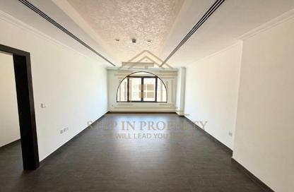 Apartment - 1 Bedroom - 2 Bathrooms for rent in Danat Qatar - Porto Arabia - The Pearl Island - Doha